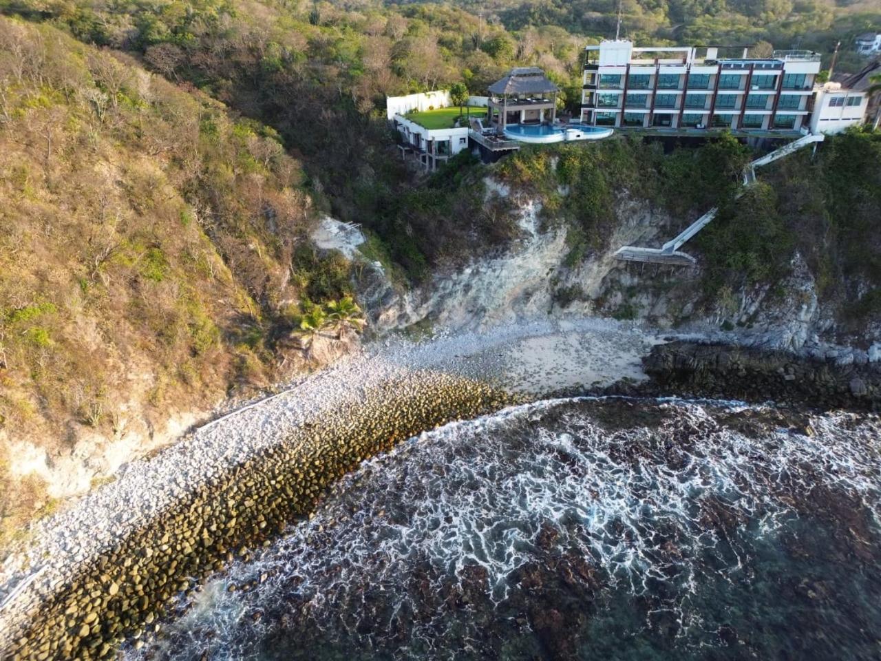 Pacific King Hotel Cuatunalco Extérieur photo