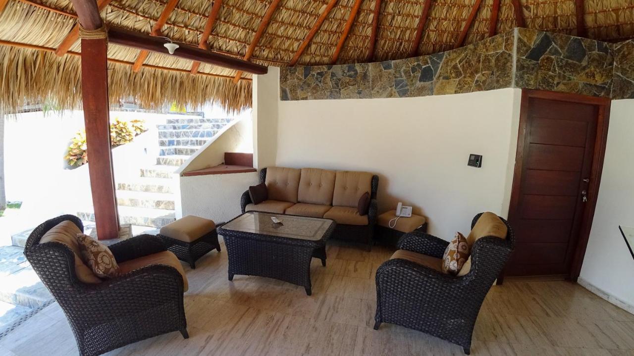 Pacific King Hotel Cuatunalco Extérieur photo